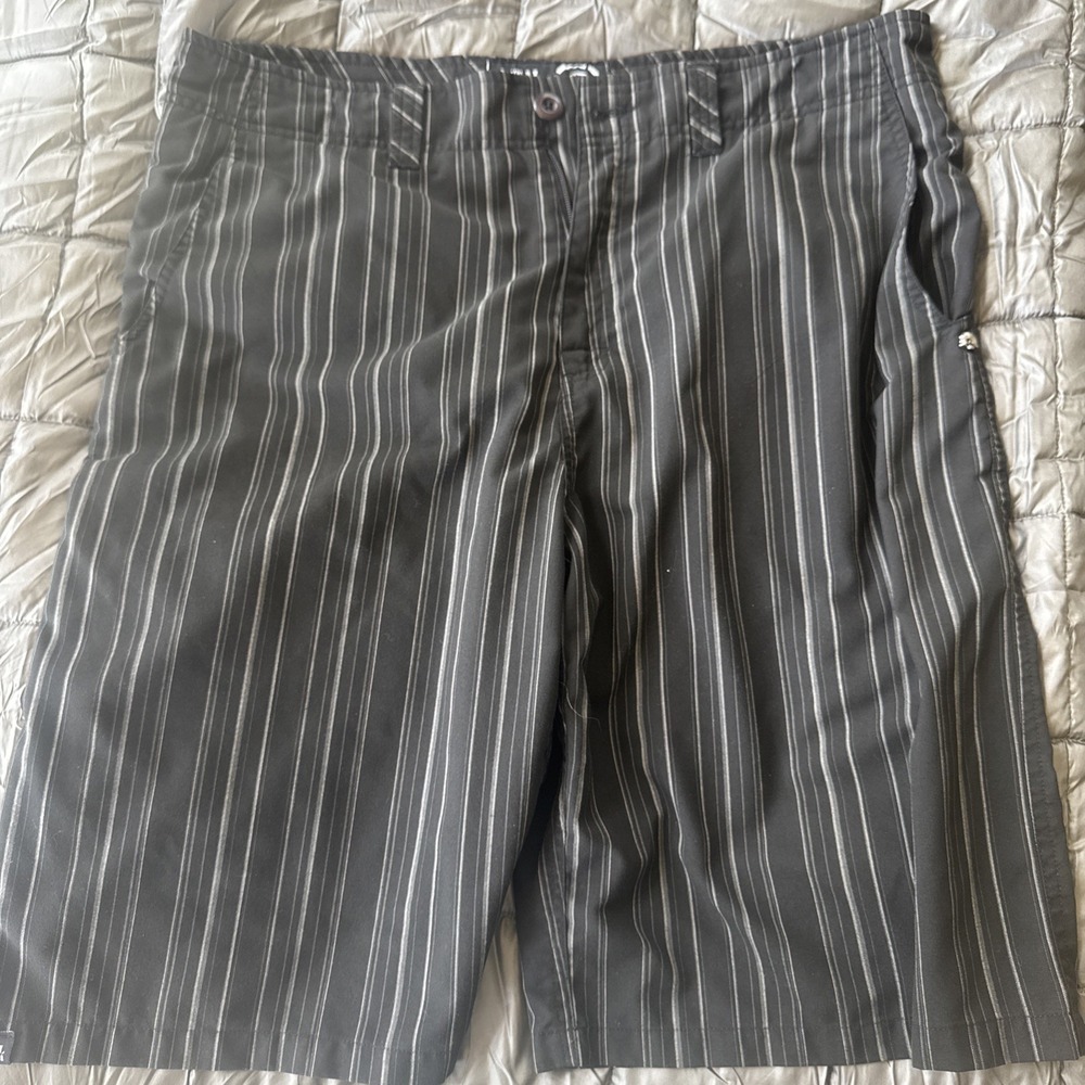 Metal Mulisha Shorts Mens 36 Black Stripe Skull Helmet Logo  Embroidered Y2K Vtg